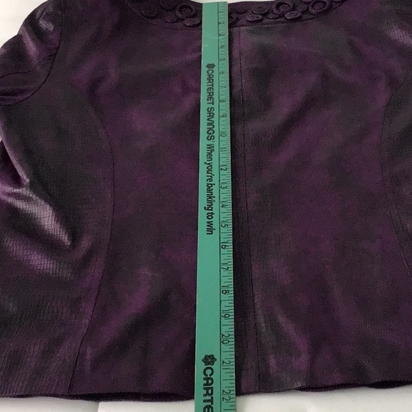 Woman’s jacket- Chico’s - Picture 9 of 9